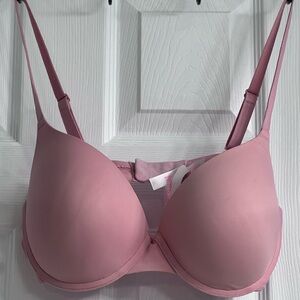 Pink Victoria Secret padded push up Pink great condition adjustable straps 36D